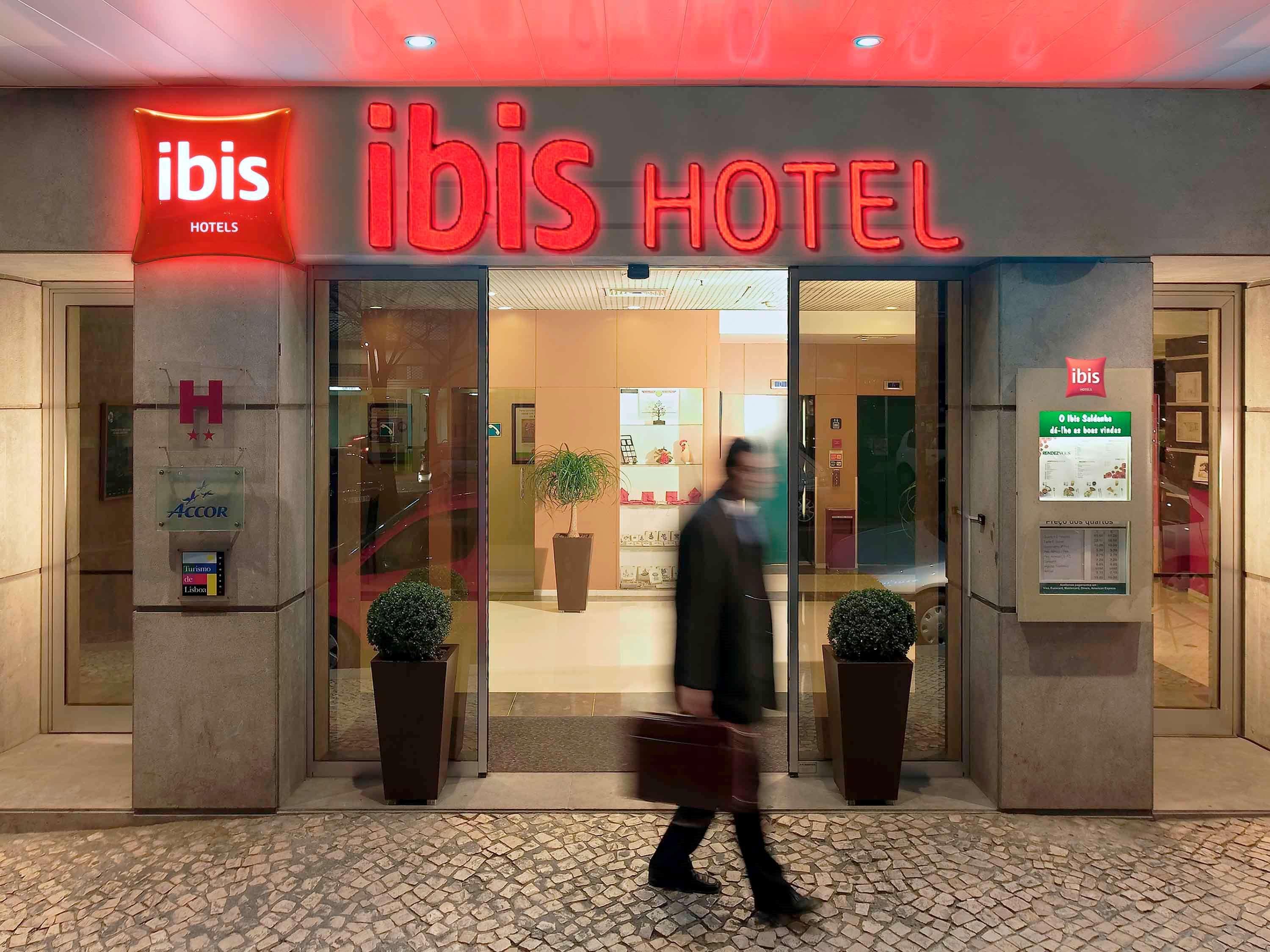 Hotel Ibis Lisboa Saldanha Екстер'єр фото